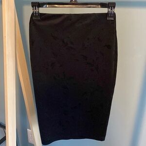 BCX XS Junior's Black Print Midi Skirt Preowned